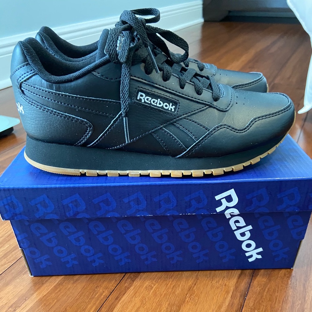 Reebok Classic Harman Run Sneakers- Size 7 (Women)
